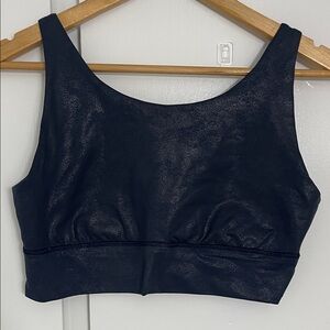 Offline by Aerie The Hugger Crackle Sports Bra Large
